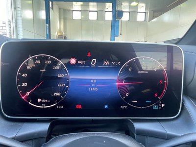 MERCEDES-BENZ GLC - 6