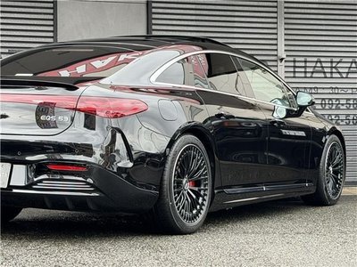 2024 Mercedes-BENZ EQS AMG 照片 9