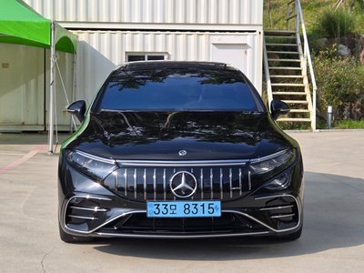 MERCEDES-BENZ EQS