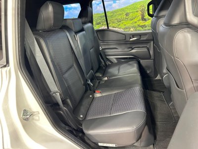 2024 Toyota LAND CRUISER 250 photo 9