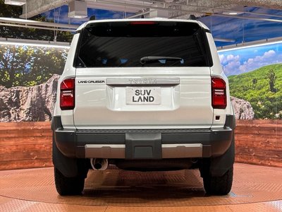 2024 Toyota LAND CRUISER 250 — миниатюра 16