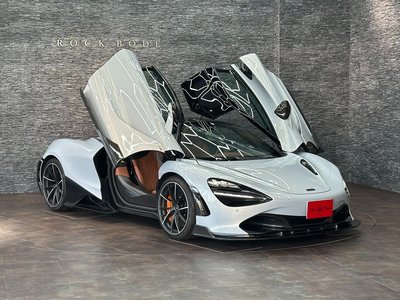MCLAREN 720S - 7