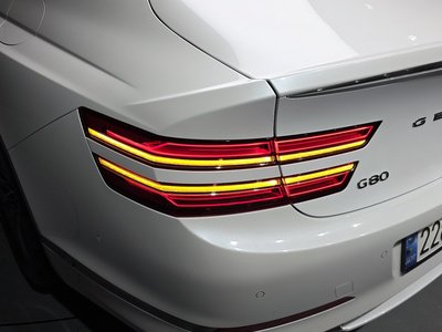 2024 Genesis G80 (RG3) 照片 10