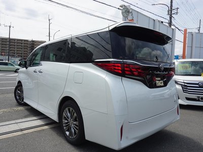 TOYOTA ALPHARD - 10