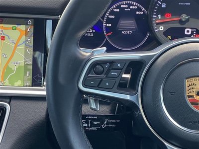 PORSCHE PANAMERA - 6