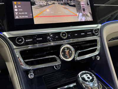 2023 Bentley FLYING SPUR 照片 9