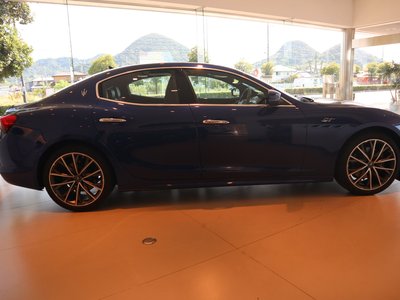 MASERATI GHIBLI - 4