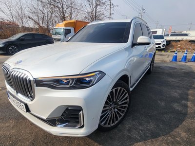 BMW X7 - 9