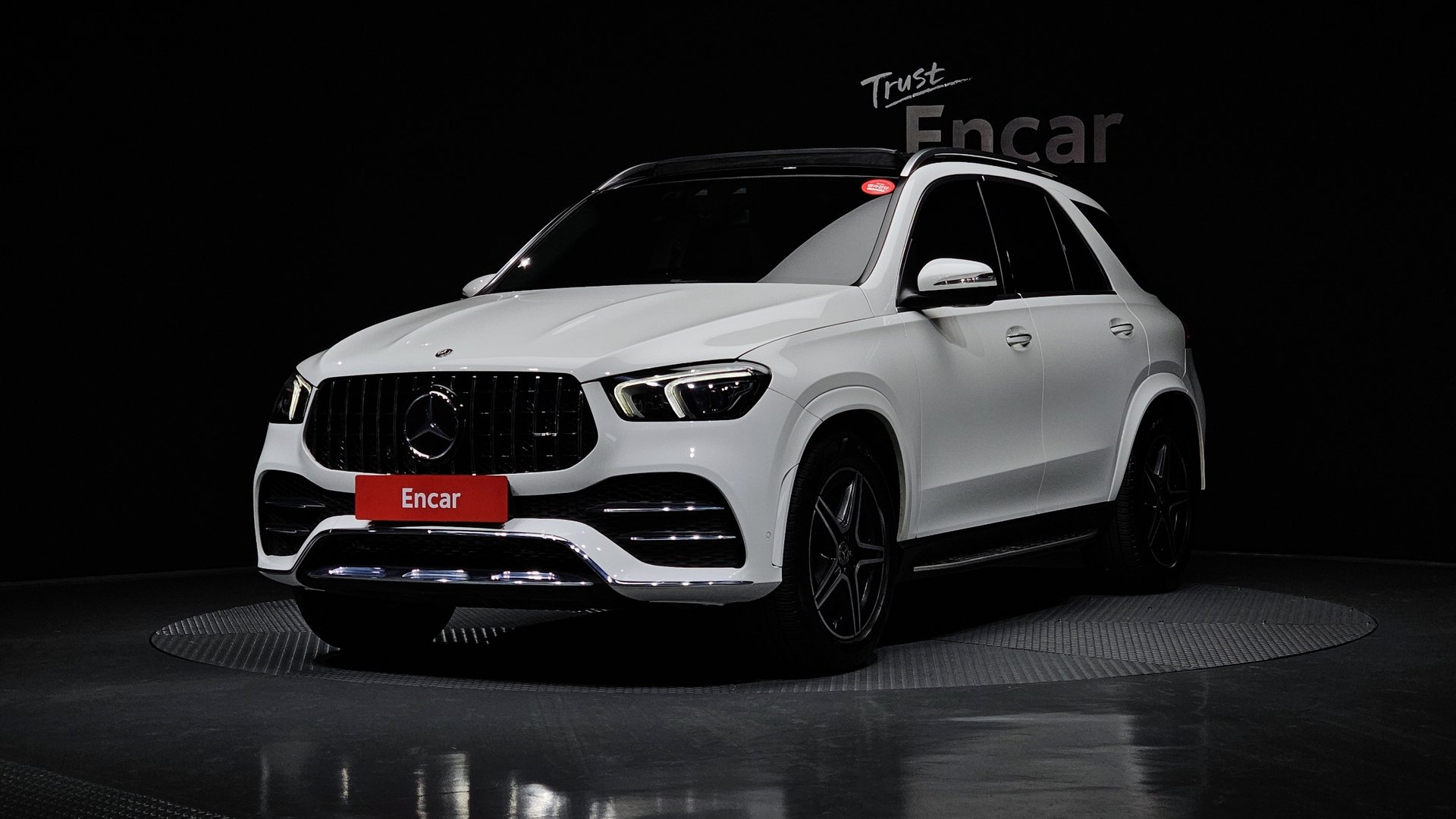 MERCEDES-BENZ GLE - View 1