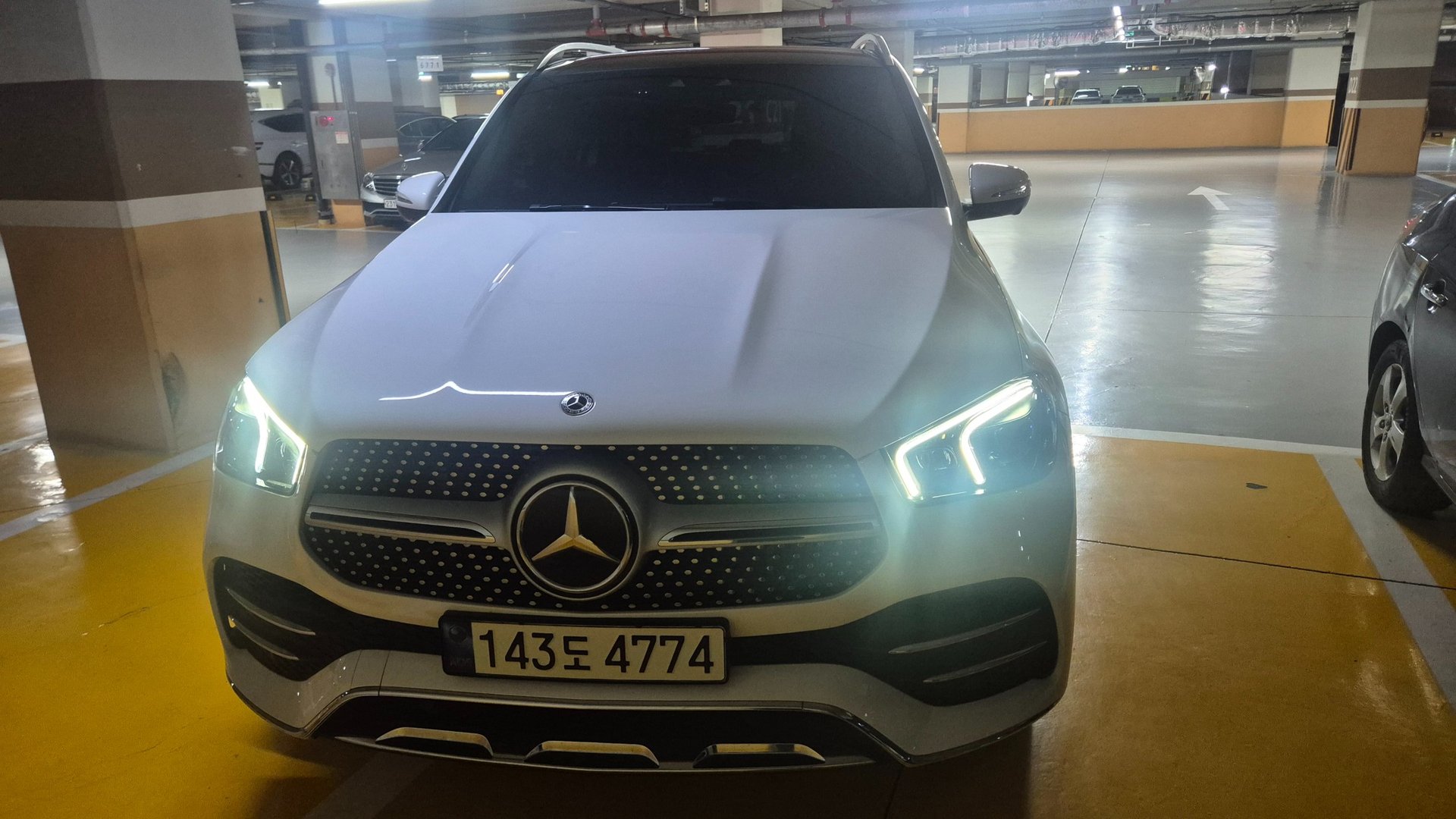 MERCEDES-BENZ GLE - View 1