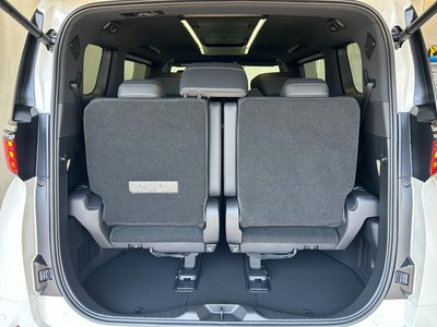 2026 Toyota ALPHARD — миниатюра 51
