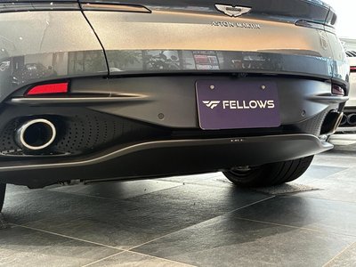 ASTON MARTIN DB11 - 9