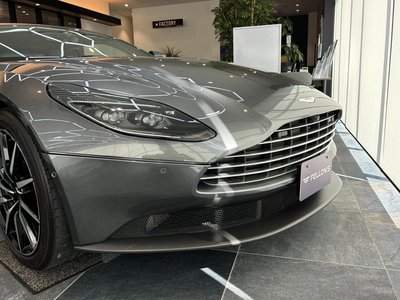 ASTON MARTIN DB11 - 6