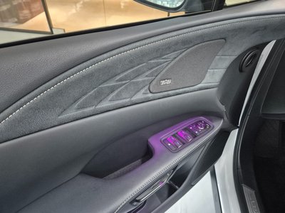 صورة مصغرة 12 لـ 2025 Lexus RX
