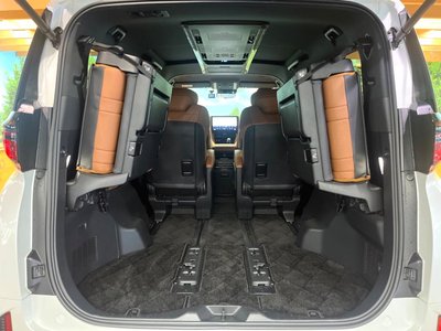 صورة مصغرة 13 لـ 2023 Toyota VELLFIRE