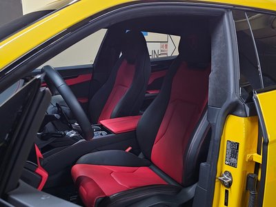 LAMBORGHINI URUS - 10