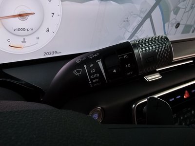 2024 Genesis GV80 thumbnail 27