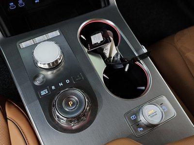 2024 Genesis GV80 thumbnail 12