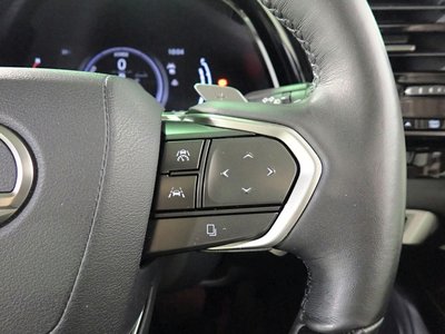 صورة 10 لـ 2023 Lexus RX