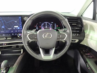 2023 Lexus RX — миниатюра 24