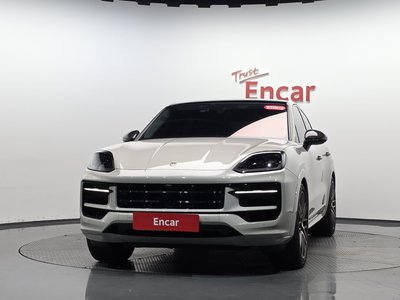 صورة 3 لـ 2024 Porsche CAYENNE