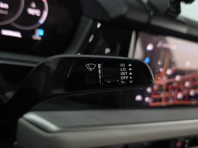 2024 Porsche CAYENNE thumbnail 26