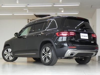 MERCEDES-BENZ GLB - 2