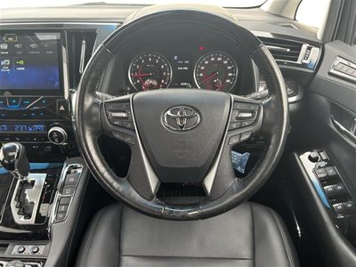 2020 Toyota ALPHARD — фото 2