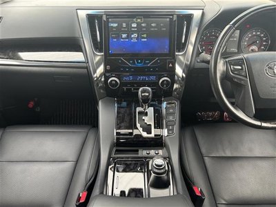 2020 Toyota ALPHARD 缩略图 17