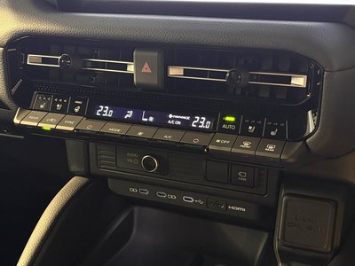 2025 Toyota LAND CRUISER 250 — миниатюра 23