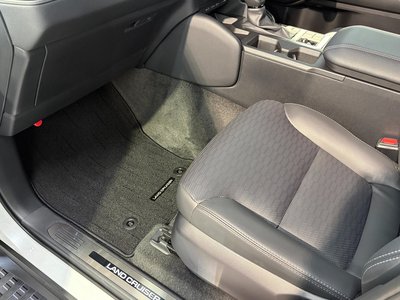 2025 Toyota LAND CRUISER 250 — миниатюра 54