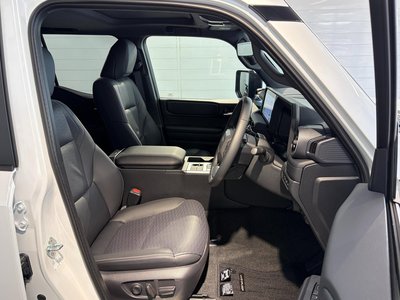 2025 Toyota LAND CRUISER 250 — миниатюра 31