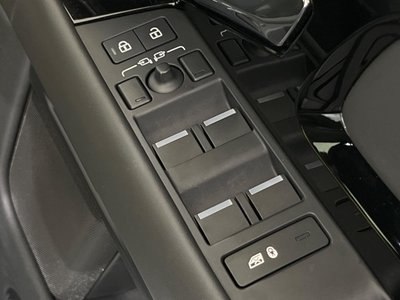 2025 LAND Rover RANGE ROVER EVOQUE 缩略图 39