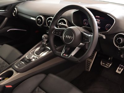 AUDI TT - 8