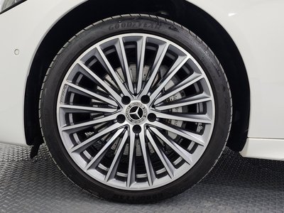 MERCEDES-BENZ C-CLASS - 6