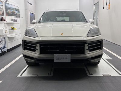 PORSCHE CAYENNE - 3