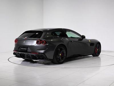 2017 Ferrari GTC4 LUSSO 照片 8