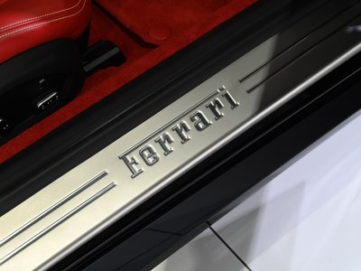 2017 Ferrari GTC4 LUSSO 缩略图 41