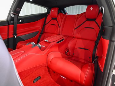 2017 Ferrari GTC4 LUSSO 缩略图 12