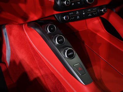 2017 Ferrari GTC4 LUSSO 缩略图 13