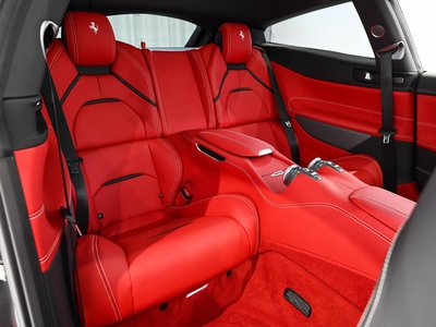 2017 Ferrari GTC4 LUSSO 缩略图 24