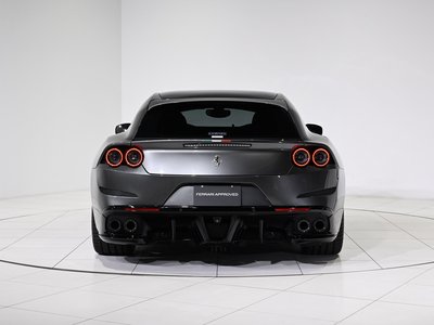 2017 Ferrari GTC4 LUSSO 照片 9