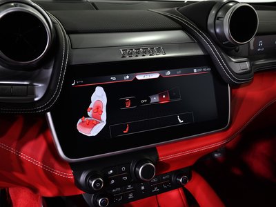 2017 Ferrari GTC4 LUSSO 缩略图 39