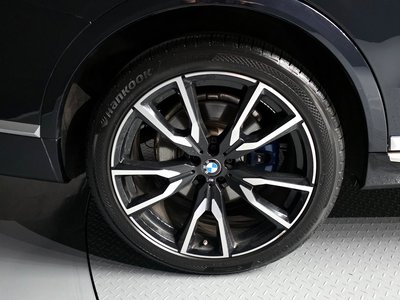 BMW X7 - 6