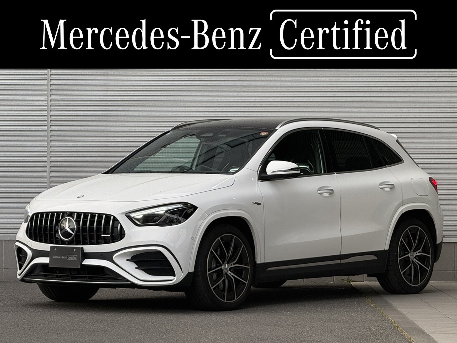 MERCEDES-BENZ GLA AMG - View 1