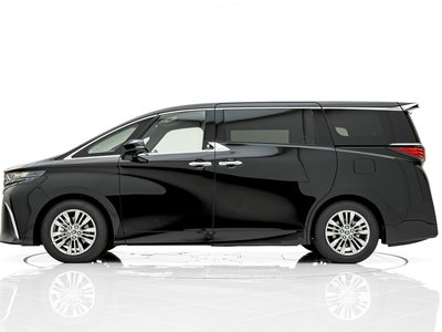 TOYOTA ALPHARD - 4