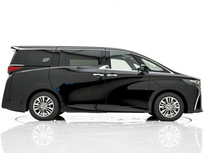 TOYOTA ALPHARD - 8