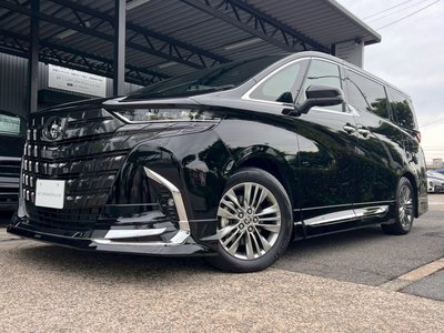TOYOTA ALPHARD - 1
