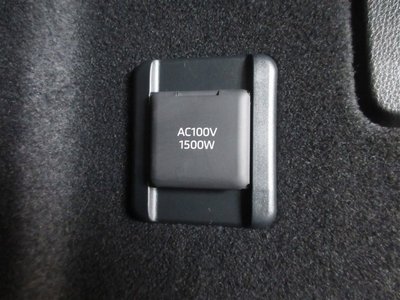 TOYOTA CROWN SPORT - 8