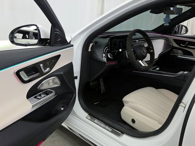 MERCEDES-BENZ E-CLASS - 10